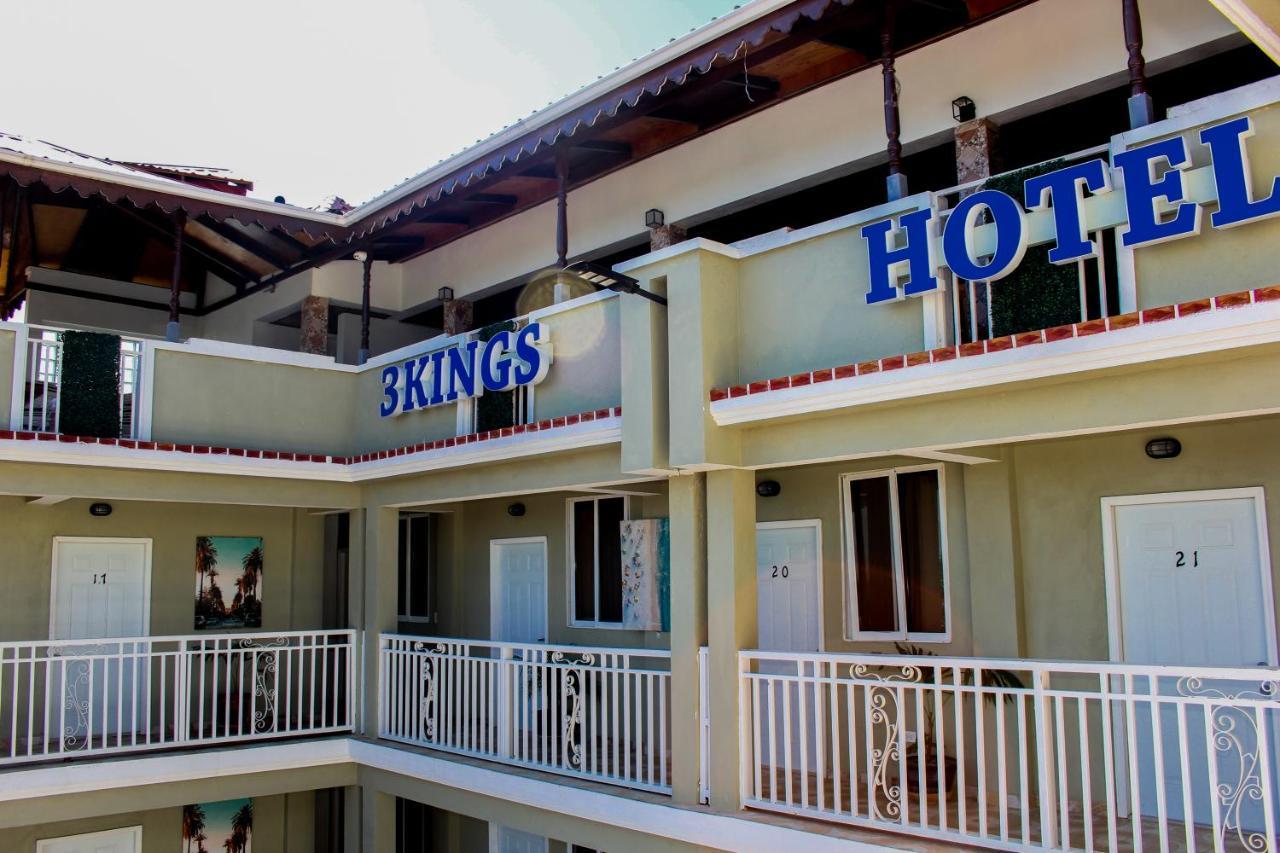 Three Kings Hotel Vertieres Esterno foto