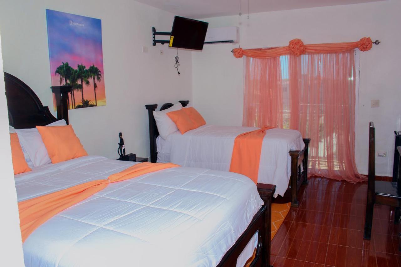 Three Kings Hotel Vertieres Esterno foto