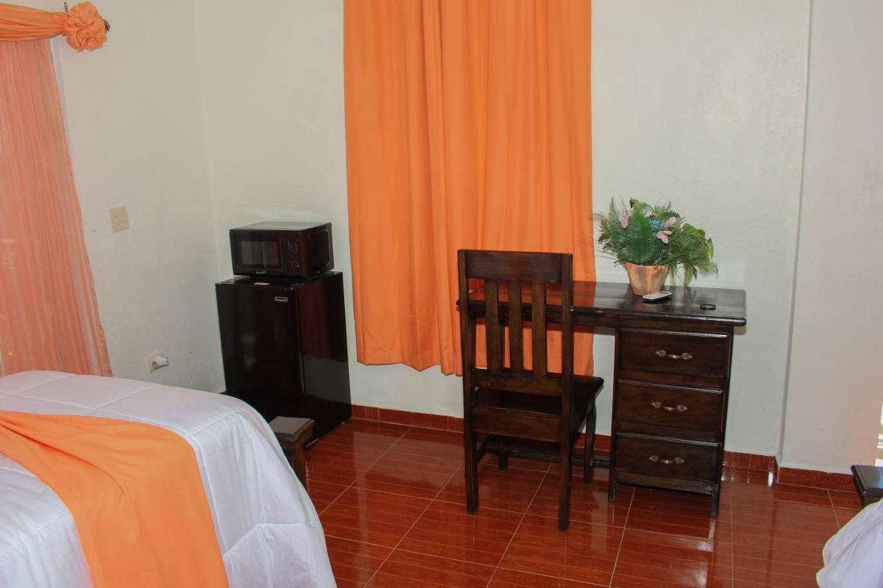 Three Kings Hotel Vertieres Esterno foto